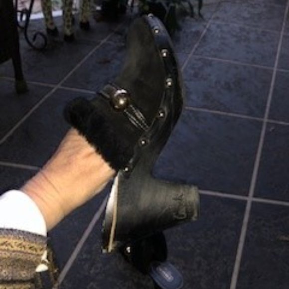 Coach sz 9.5 black suede Ivanka clogs - Picture 6 of 10